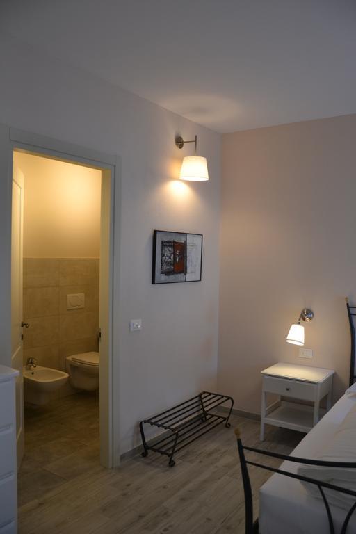 B&B Le Darsene Cannobio Habitación foto